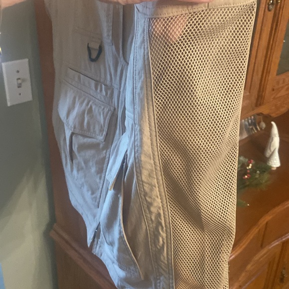 Nwot Mens Deluth Trading post, tactical vest, size large . - Picture 6 of 7